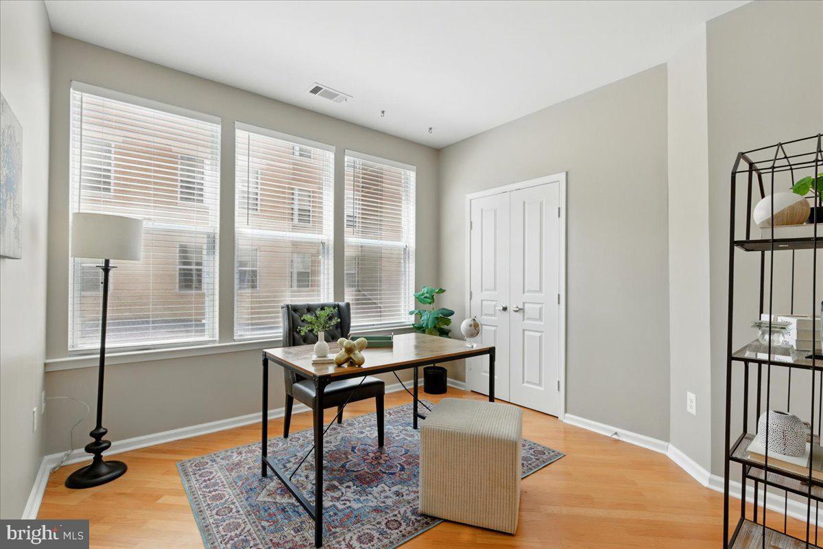 12000 Market Street, Unit 189 Reston, VA 20190 - Photo 29 of 64 Gallery Image 29