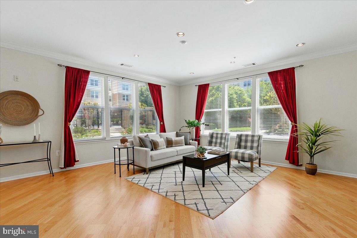 12000 Market Street, Unit 189 Reston, VA 20190 - Photo 8 of 64 Gallery Image 8