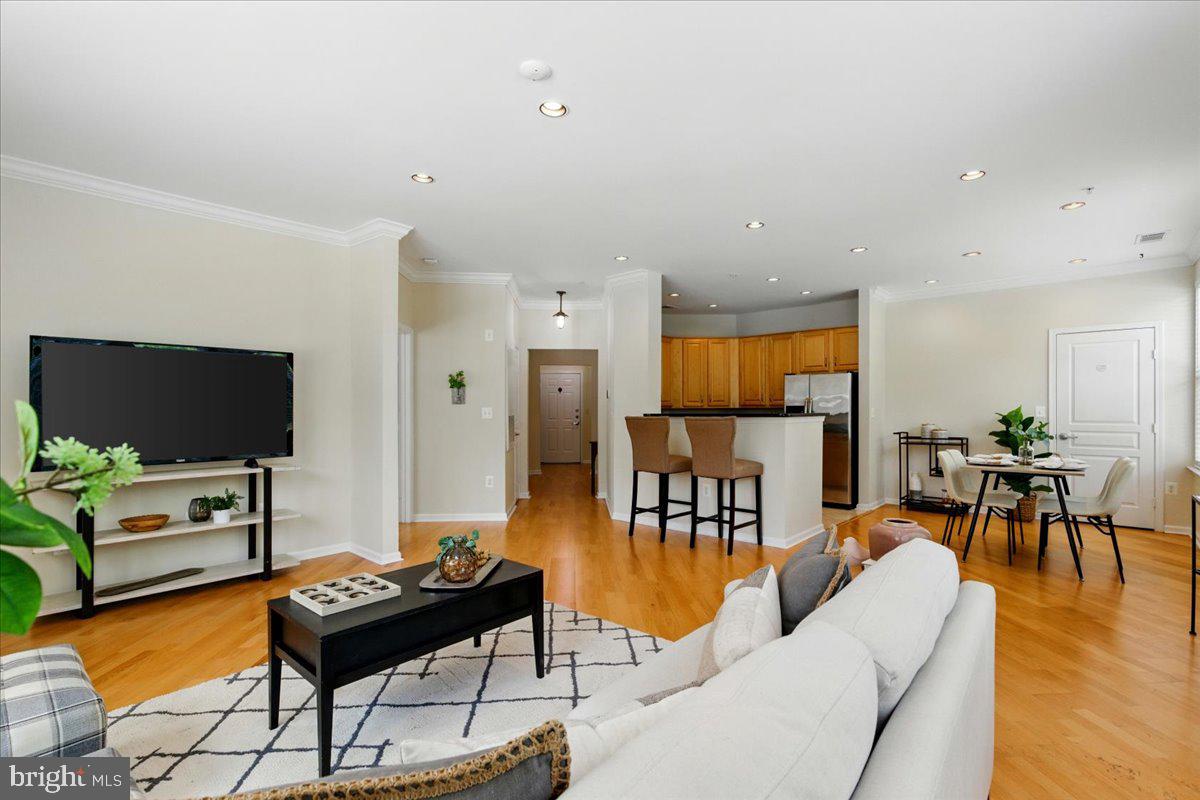 12000 Market Street, Unit 189 Reston, VA 20190 - Photo 10 of 64 Gallery Image 10