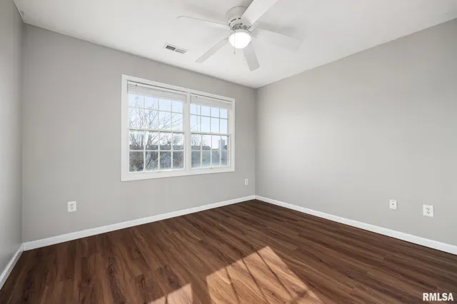 $380,000 | 2331 West Molly Lane, Dunlap, IL 61525