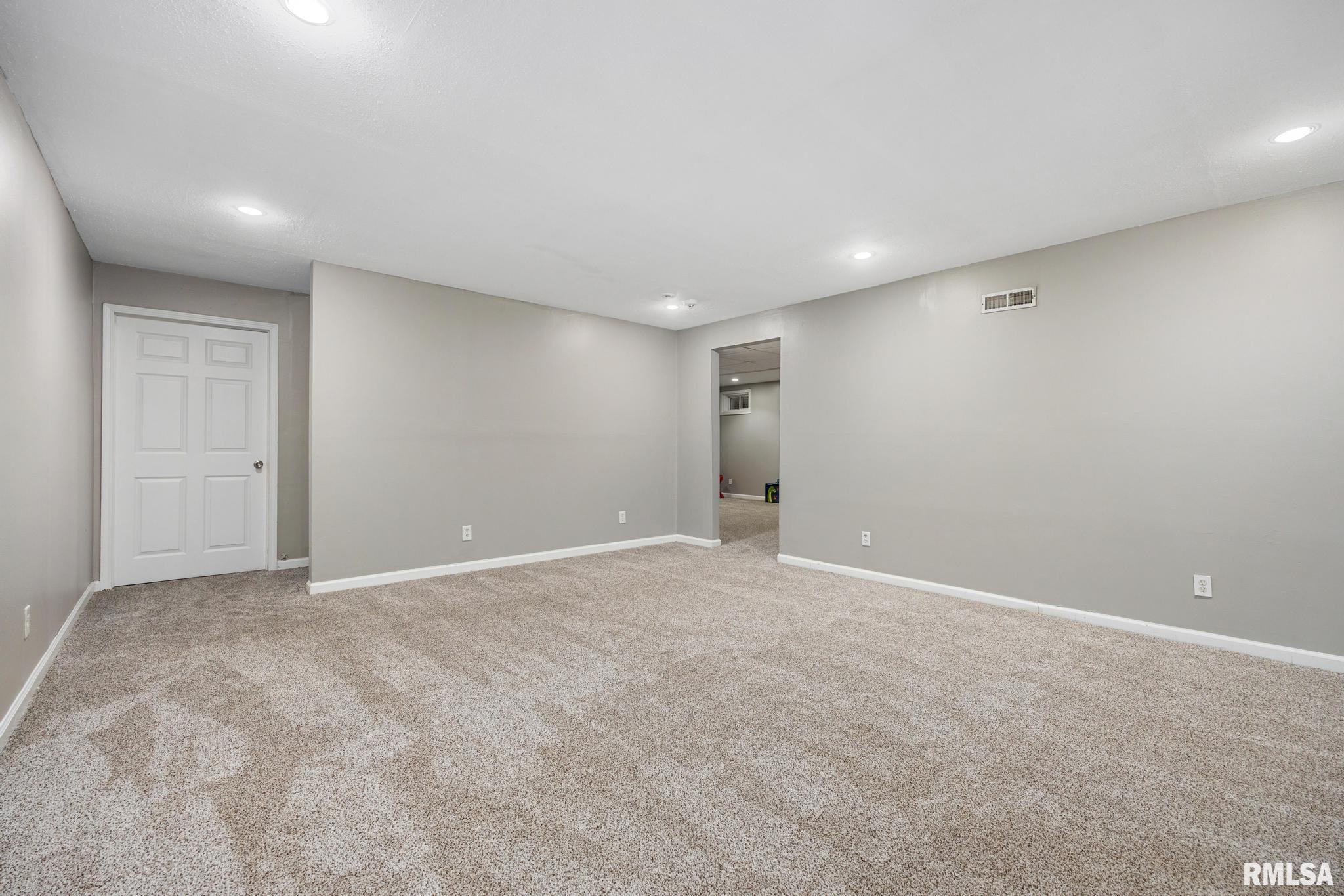 2331 West Molly Lane Dunlap, IL 61525 - Photo 24 of 34