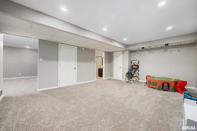 $380,000 | 2331 West Molly Lane, Dunlap, IL 61525