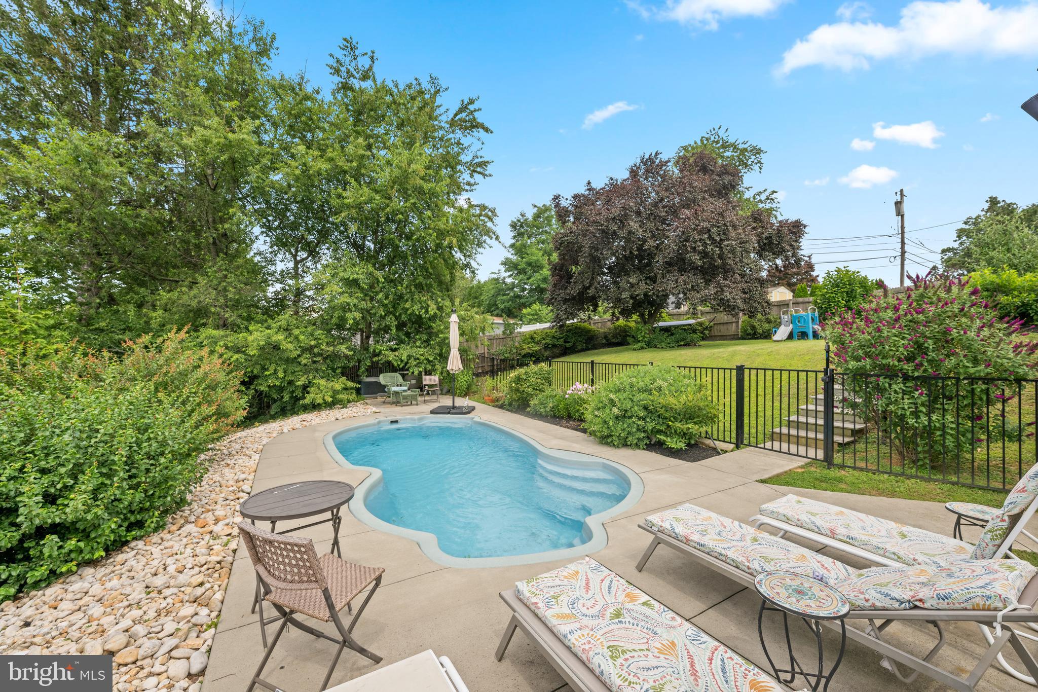 8733 Old Line Road Philadelphia, PA 19128 - Photo 31 of 36 Gorgeous personal pool