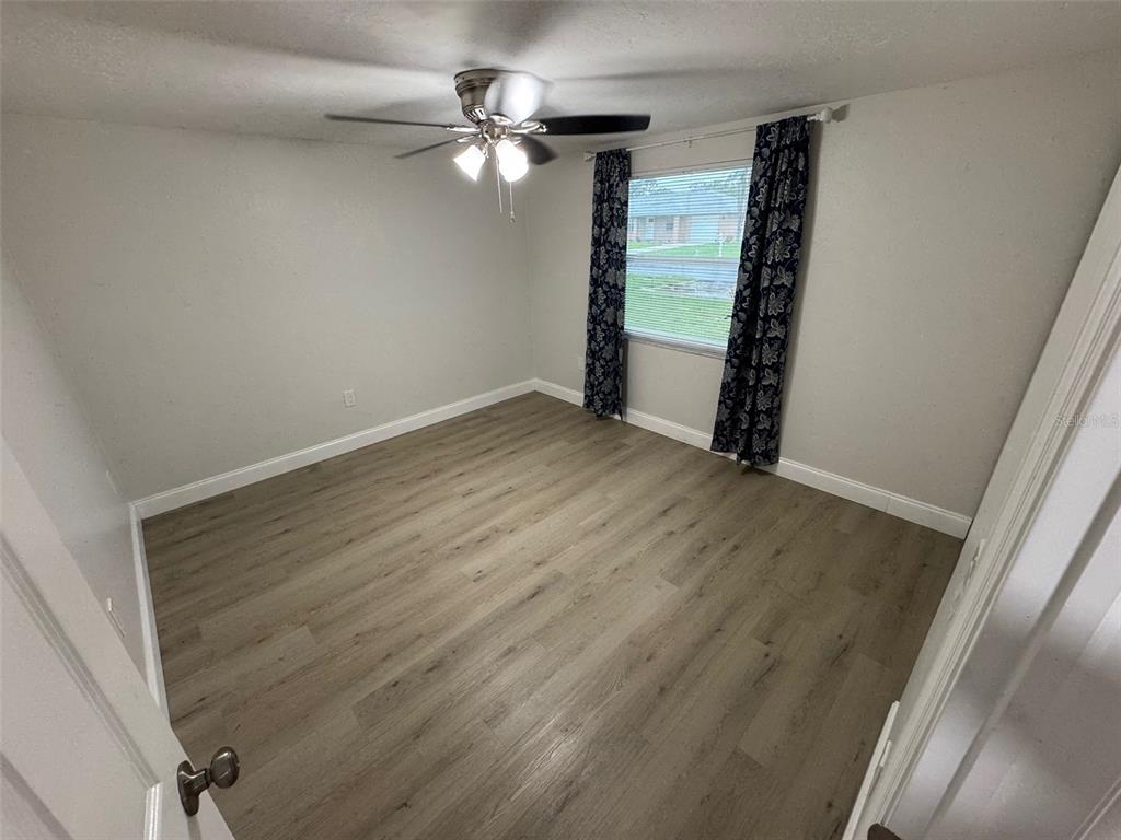 972 Ponderosa Road Venice, FL 34293 - Photo 11 of 43