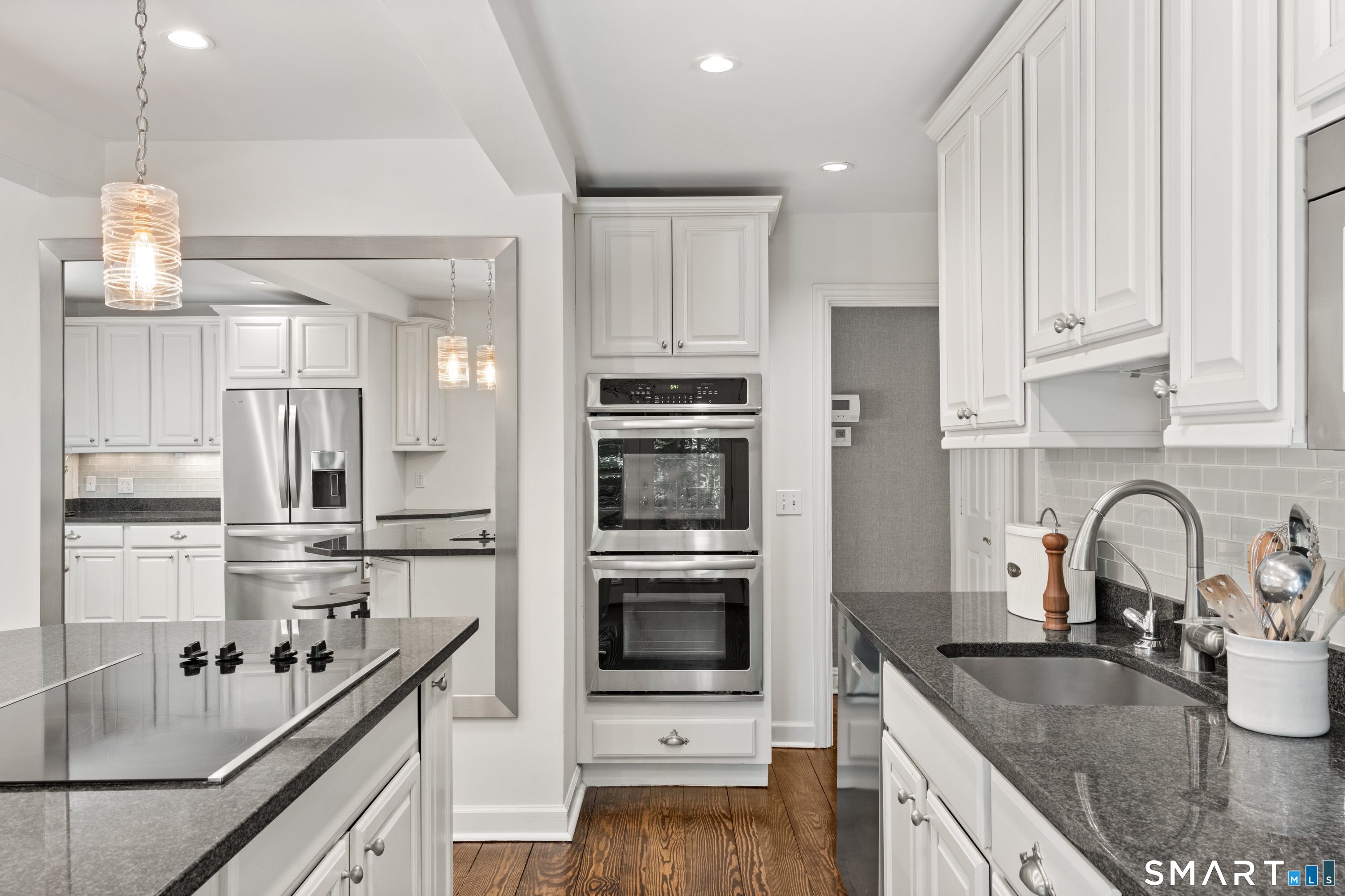 123 Lyons Plain Road Weston, CT 06883 - Photo 19 of 38