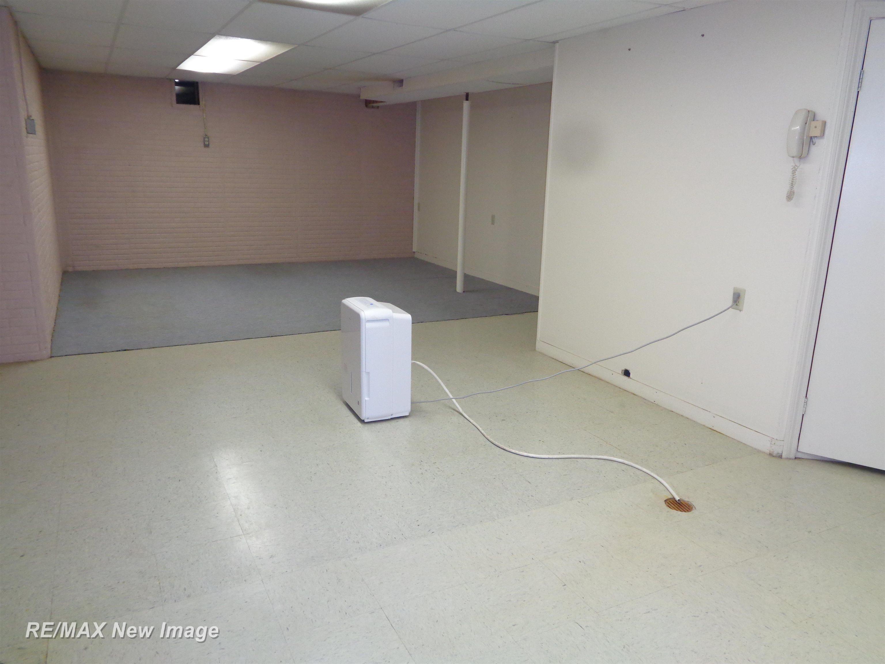 3980 East Road Saginaw, MI 48601 - Photo 26 of 44 50144522-643d0e2a-5f85-437c-b4f9-22d84be09666.JPG