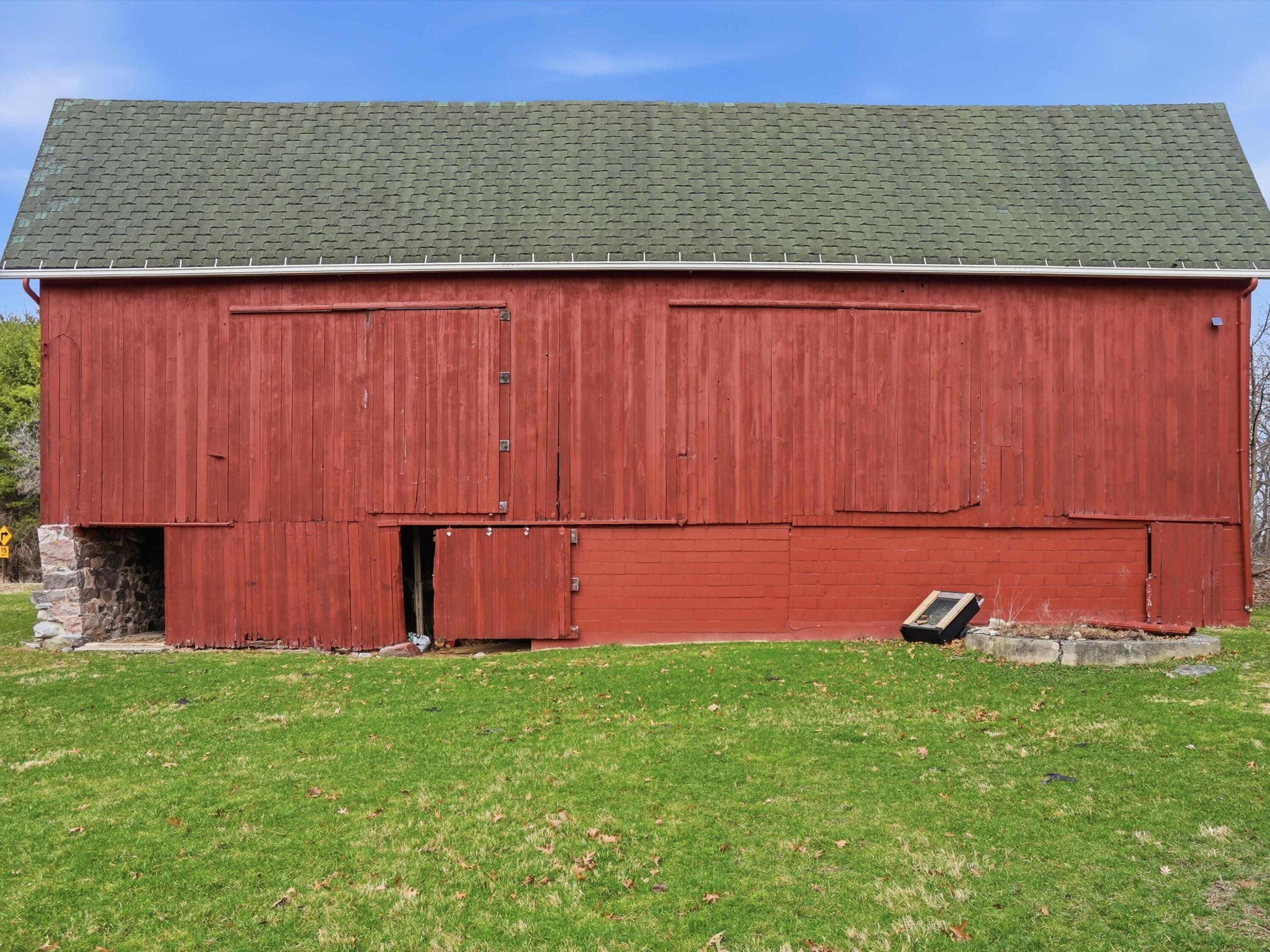 17753 Waterloo Road Chelsea, MI 48118 - Photo 39 of 93 39-DSC02293