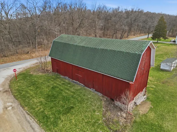 $489,000 | 17753 Waterloo Road, Chelsea, MI 48118