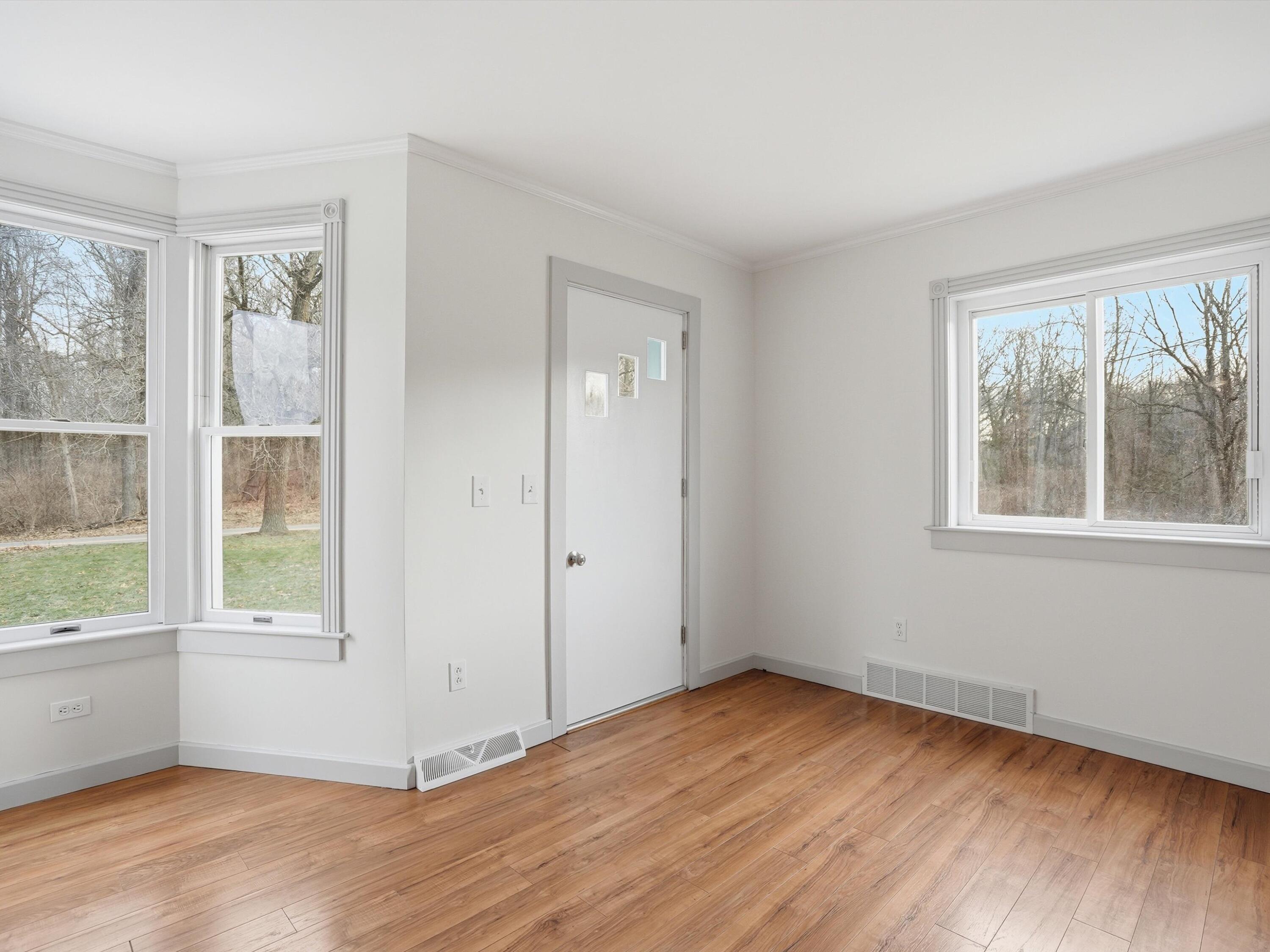17753 Waterloo Road Chelsea, MI 48118 - Photo 5 of 93 05-DSC02098