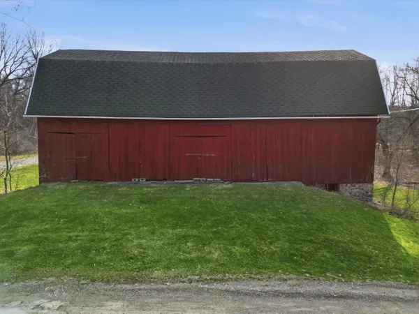 $489,000 | 17753 Waterloo Road, Chelsea, MI 48118