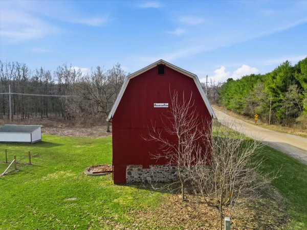$489,000 | 17753 Waterloo Road, Chelsea, MI 48118