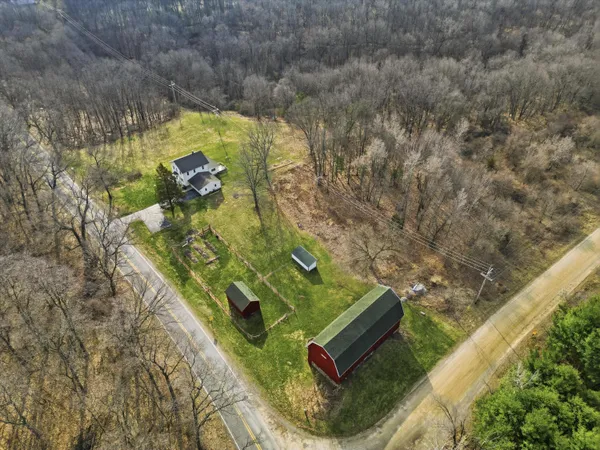 $489,000 | 17753 Waterloo Road, Chelsea, MI 48118