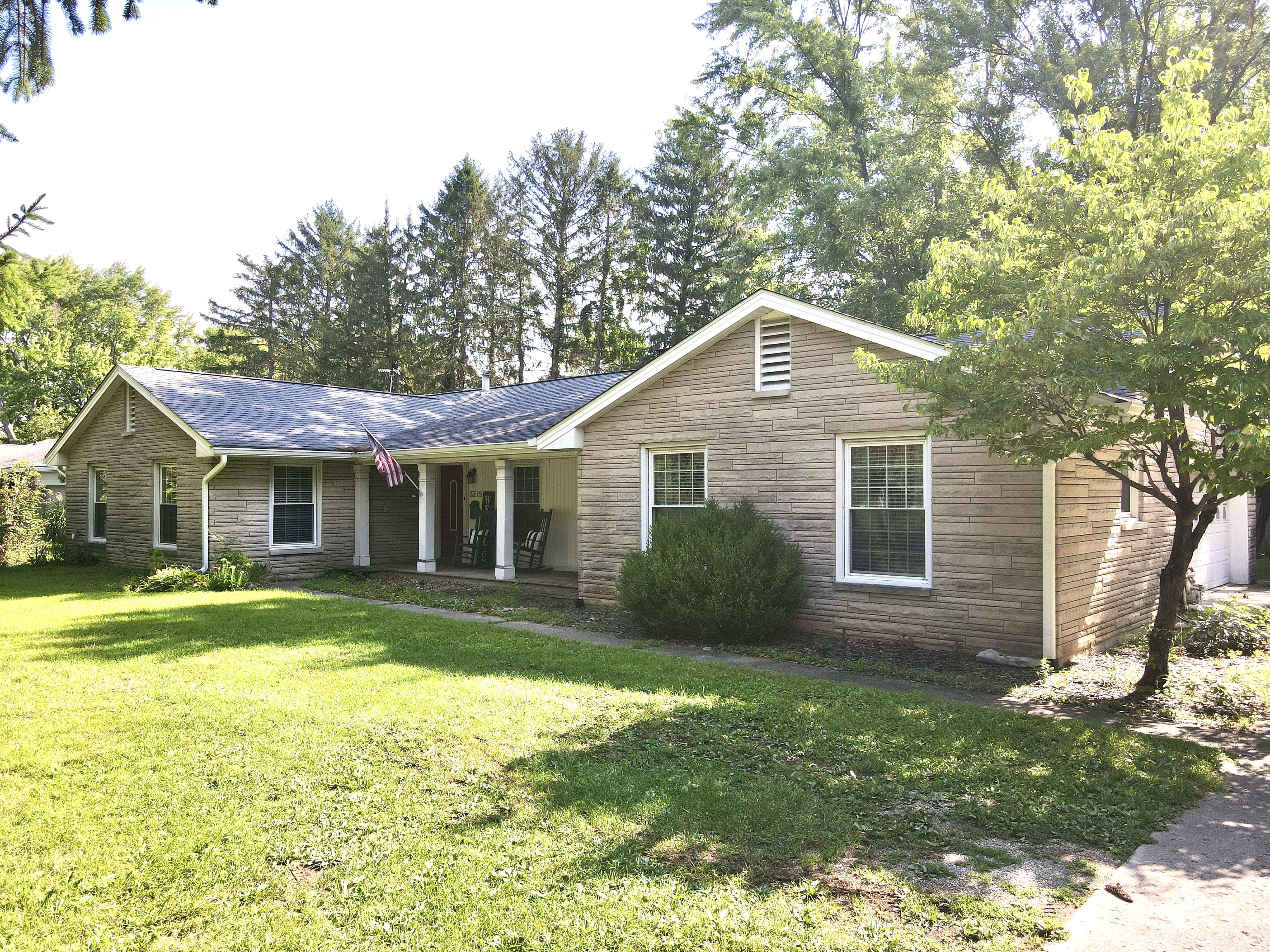 3215 North Marr Road Columbus, IN 47203 - Photo 1 of 29 Gallery Image 1