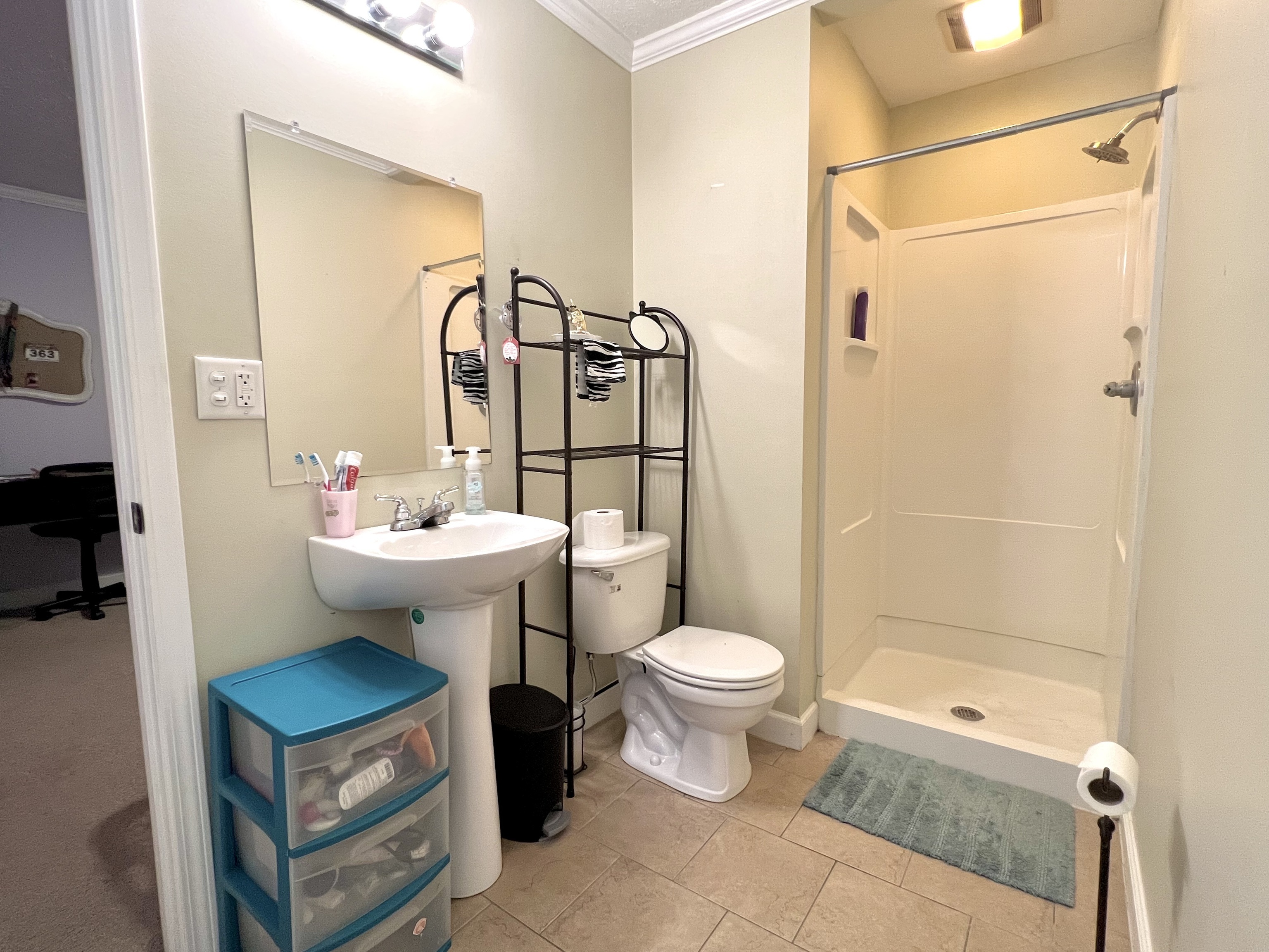 3215 North Marr Road Columbus, IN 47203 - Photo 16 of 29 Gallery Image 16