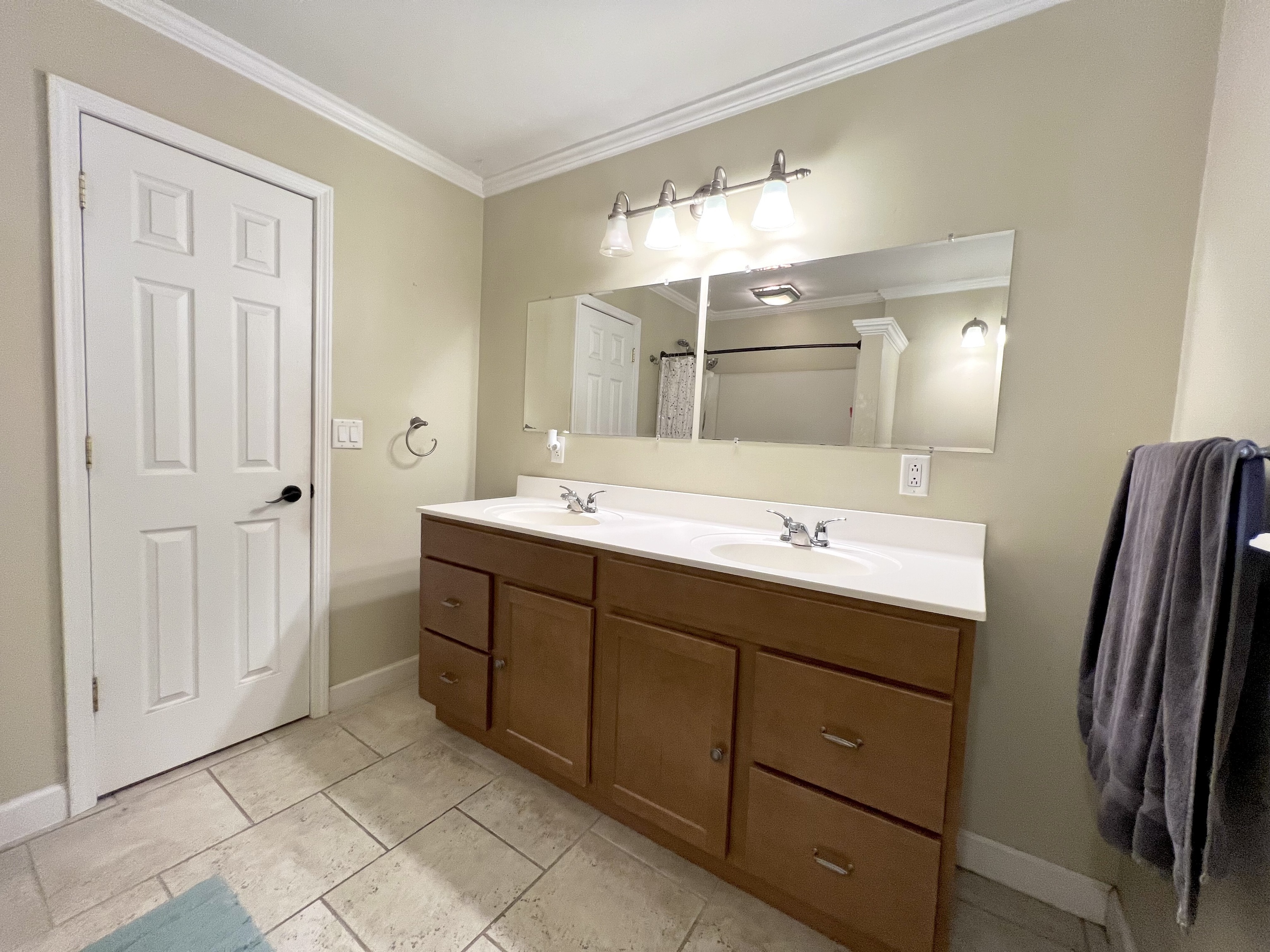 3215 North Marr Road Columbus, IN 47203 - Photo 21 of 29 Gallery Image 21