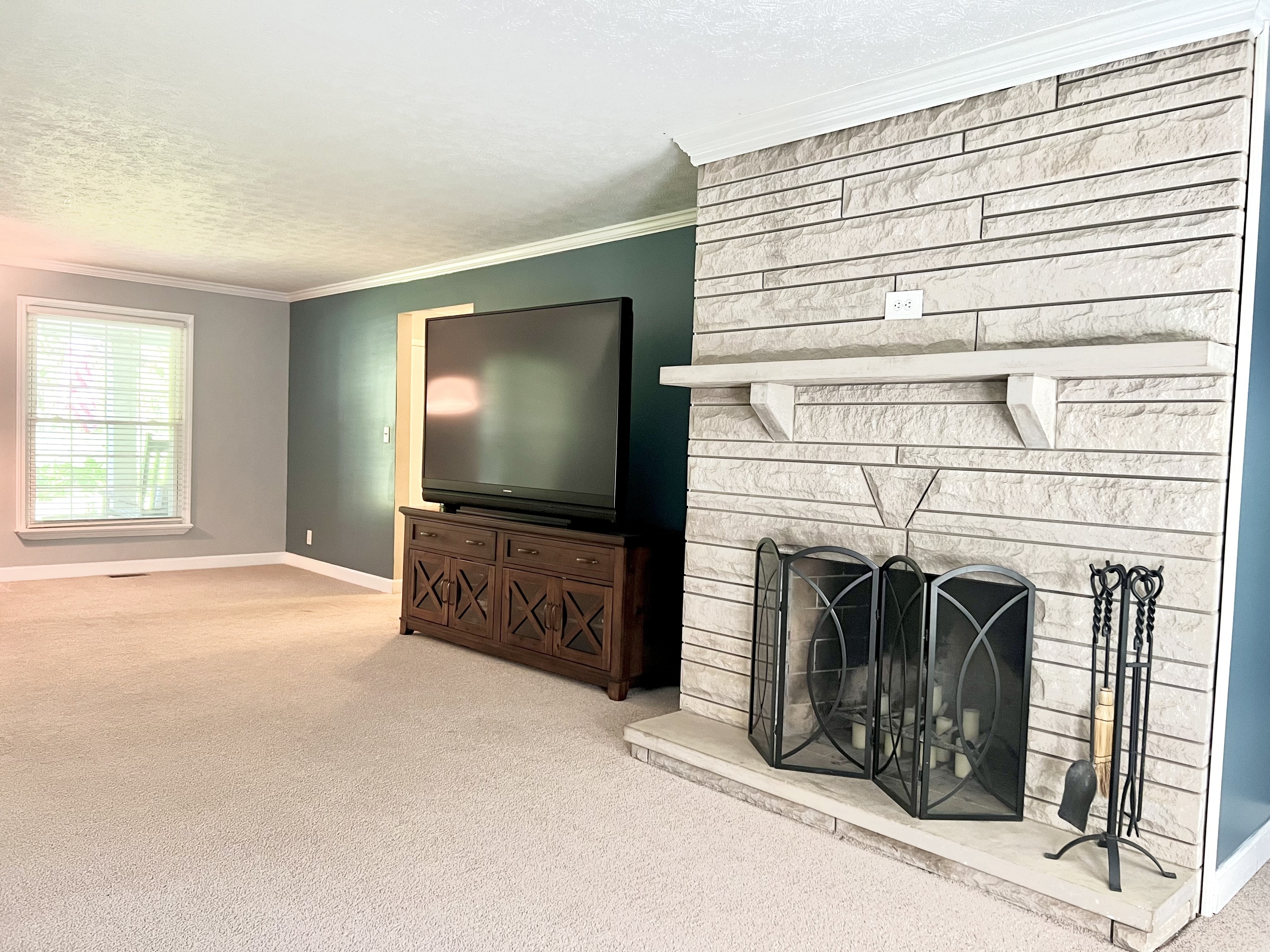 3215 North Marr Road Columbus, IN 47203 - Photo 8 of 29 Gallery Image 8