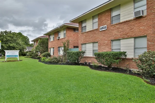 $765 | 8803 Timberside Drive, Unit 6, Houston, TX 77025