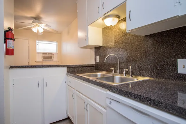 $765 | 8803 Timberside Drive, Unit 6, Houston, TX 77025