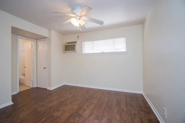 $765 | 8803 Timberside Drive, Unit 6, Houston, TX 77025