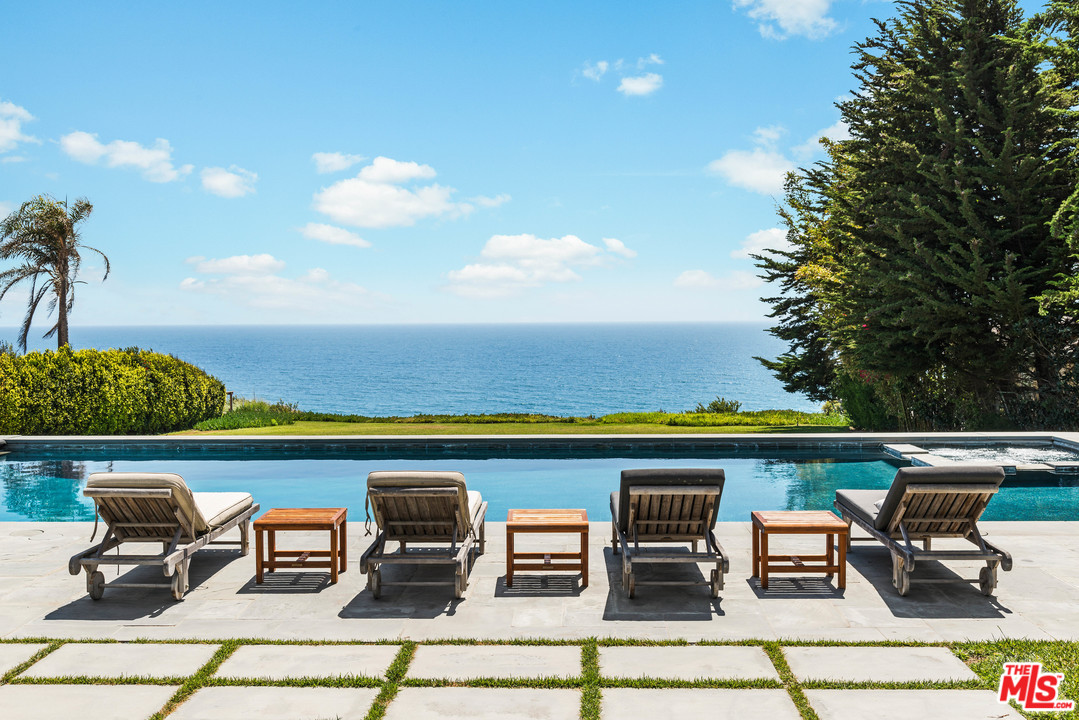 7163 Birdview Avenue Malibu, CA 90265 - Photo 6 of 22