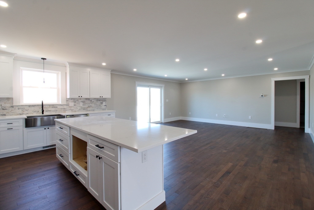 252 Pine Street Rehoboth, MA 02769 - Photo 10 of 29