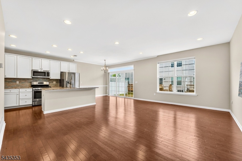 84 Autumn Lane Skillman, NJ 08558 - Photo 4 of 34