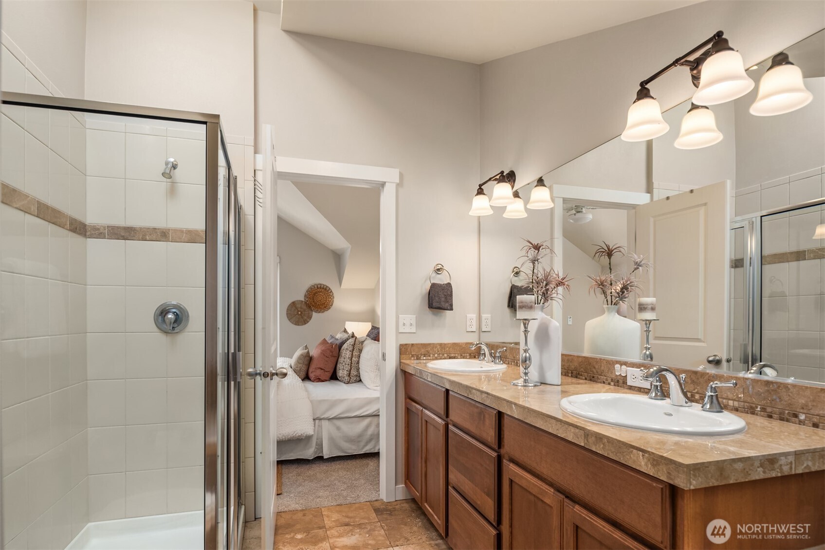 209 18th Avenue East, Unit B Seattle, WA 98112 - Photo 27 of 40