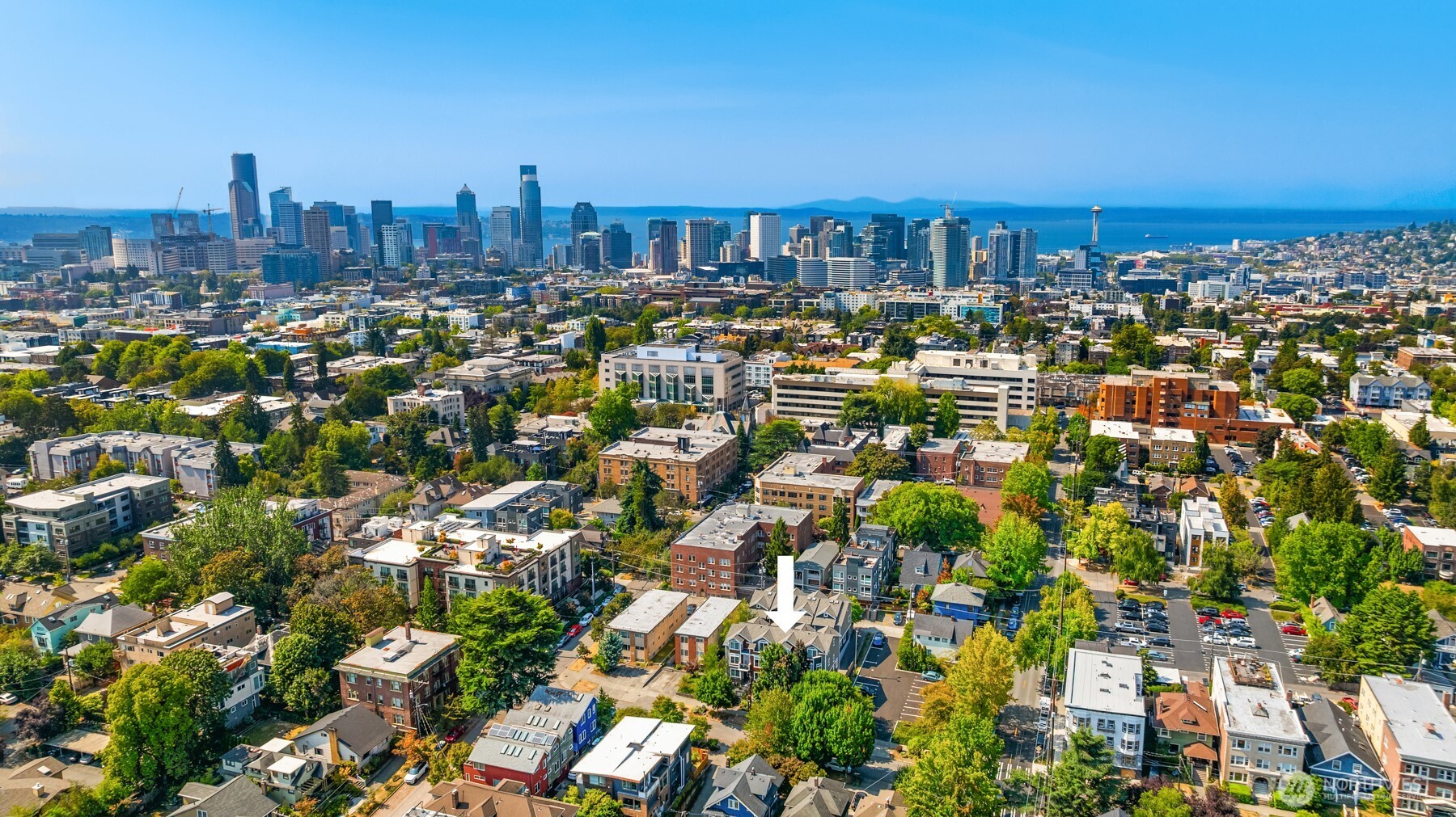 209 18th Avenue East, Unit B Seattle, WA 98112 - Photo 38 of 40