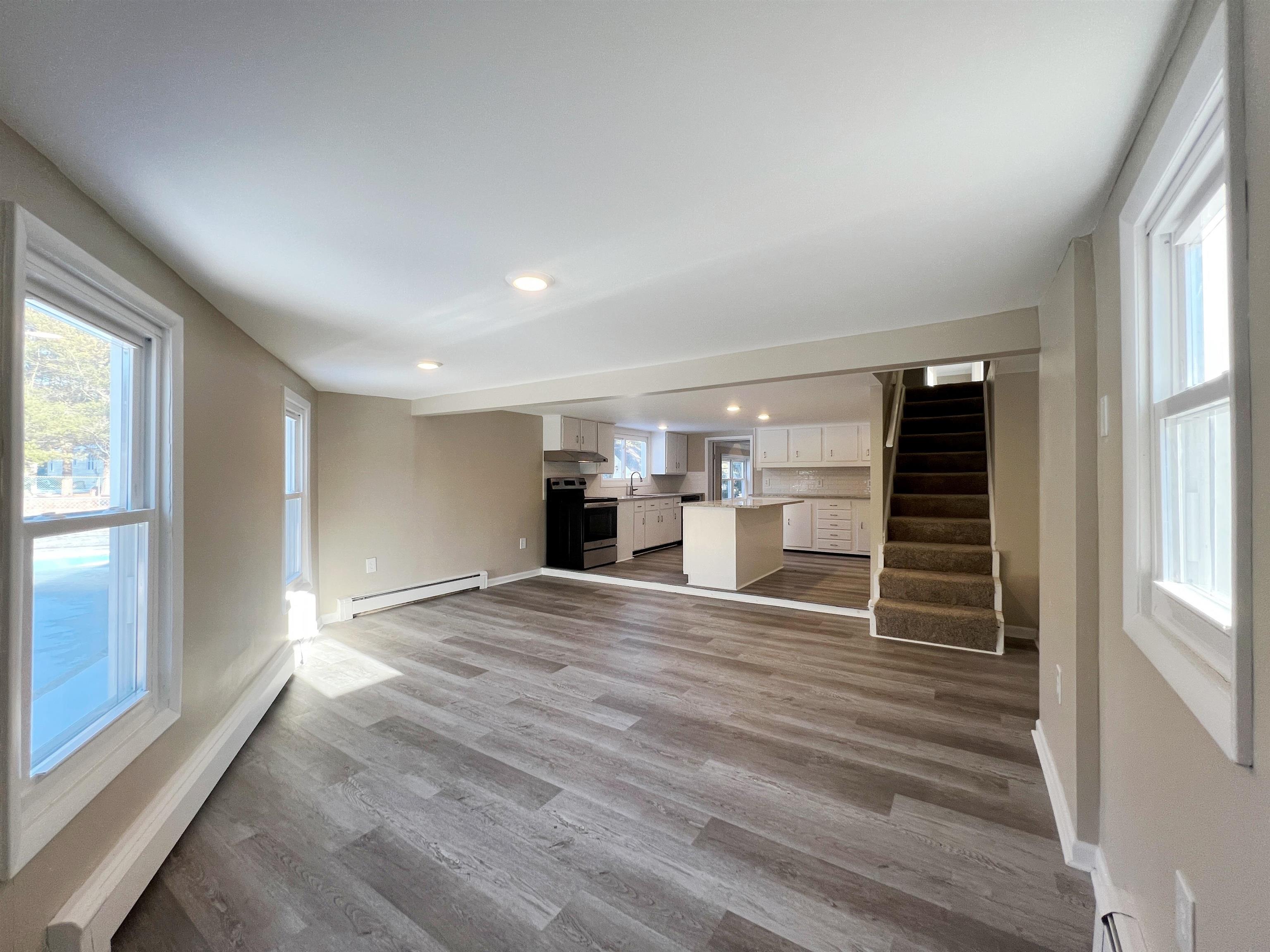 1340 Highway 9 Palermo, NJ 08230 - Photo 12 of 32 a view of empty room with wooden floor and window