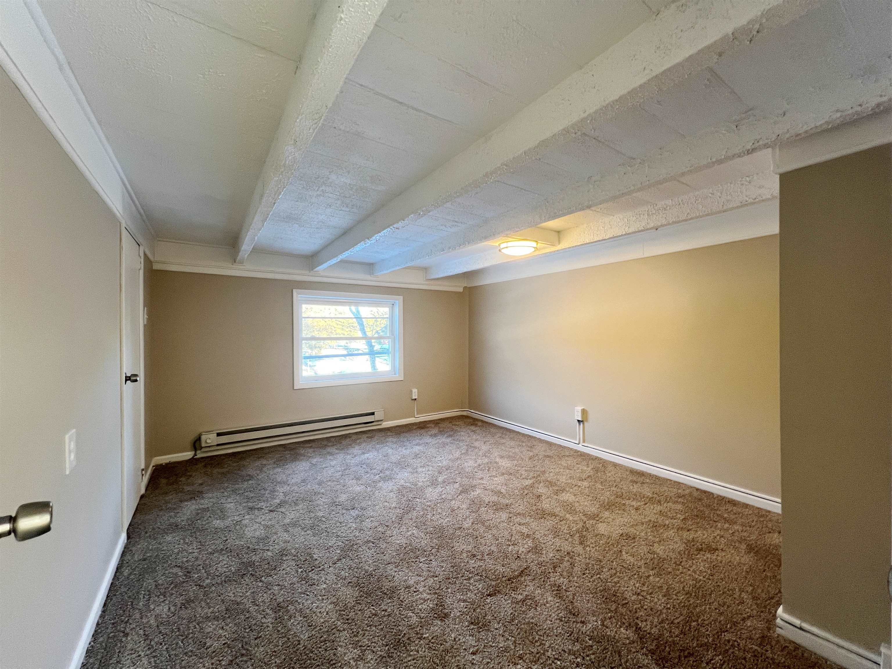 1340 Highway 9 Palermo, NJ 08230 - Photo 21 of 32 an empty room with windows