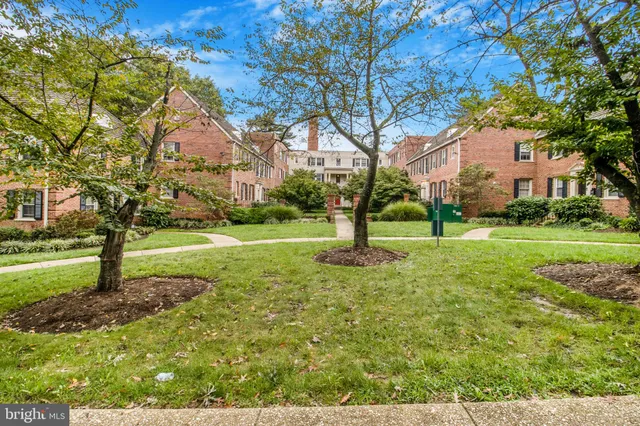 $160,000 | 3923 Pennsylvania Ave. Southeast, Unit 201, Washington, DC 20020