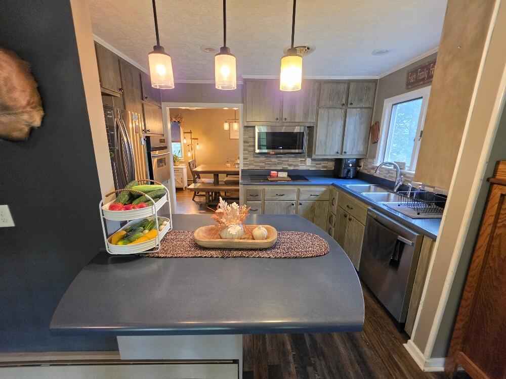377 Tower Road Galax, VA 24333 - Photo 13 of 42 Gallery Image 13
