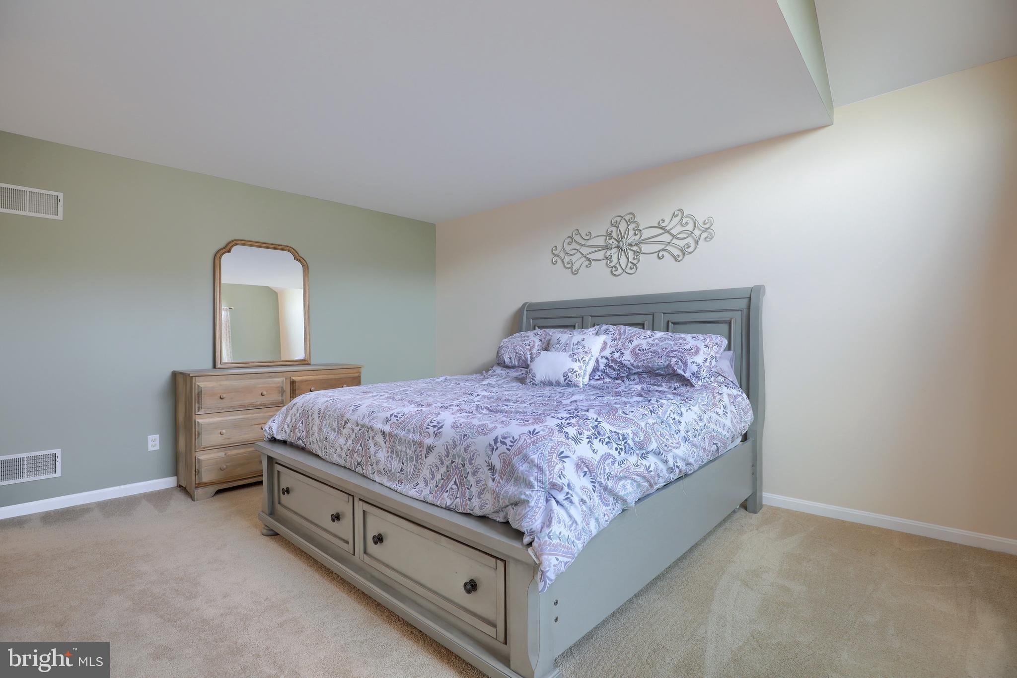 47 Tupelo Street Lititz, PA 17543 - Photo 24 of 33
