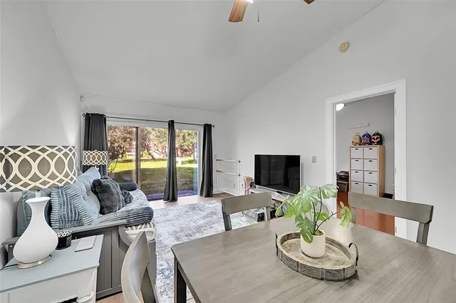 $2,275 | 2351 Northwest 37th Avenue, Pompano Beach, FL 33066