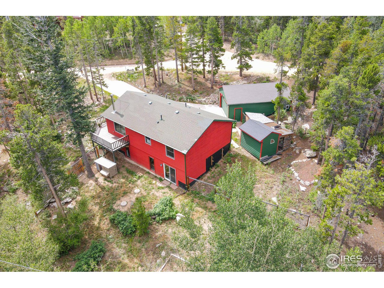 95 Ronnie Road Golden, CO 80403 - Photo 4 of 40 Convenient mtn living w/ over-sized garage + 2 sheds