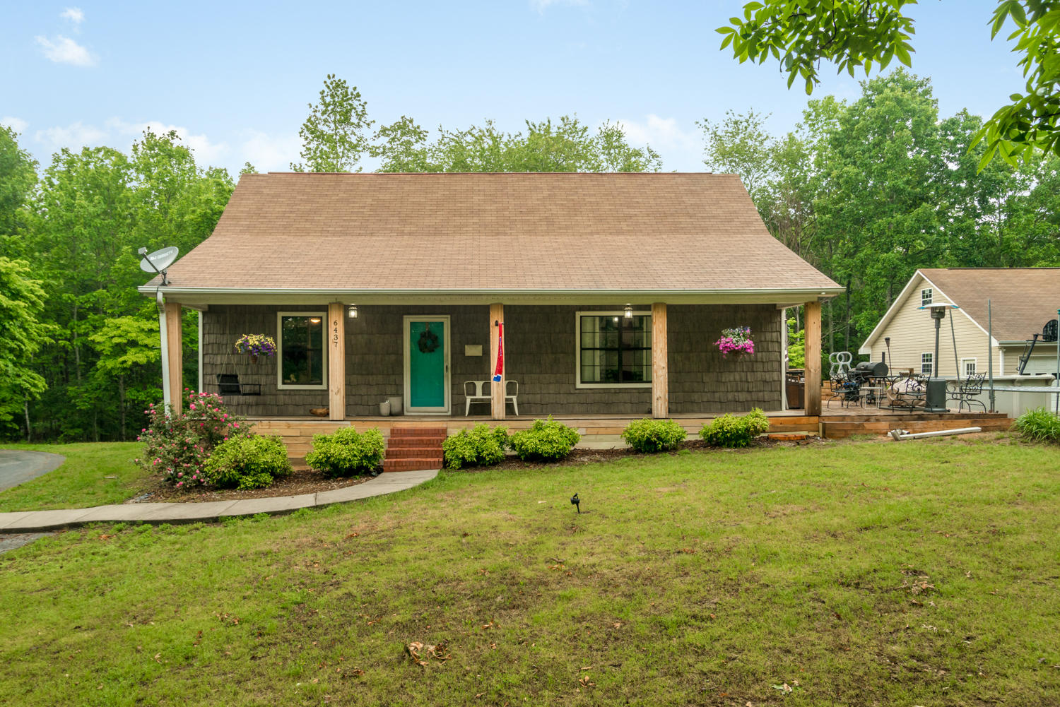 6437 Cooley Road Harrison, TN 37341 - Photo 20 of 26 Welcome Home!
