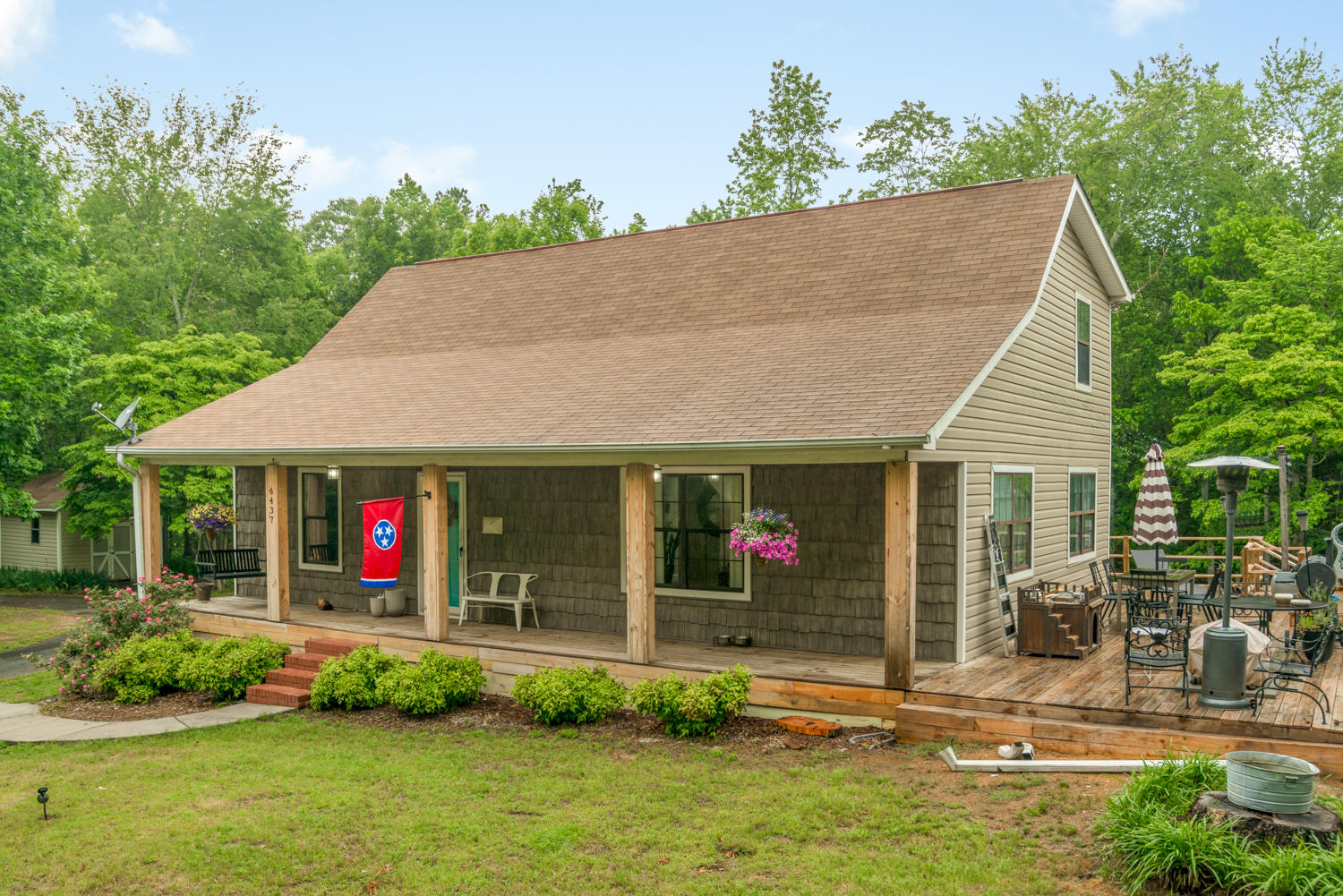 6437 Cooley Road Harrison, TN 37341 - Photo 22 of 26 Front View of House