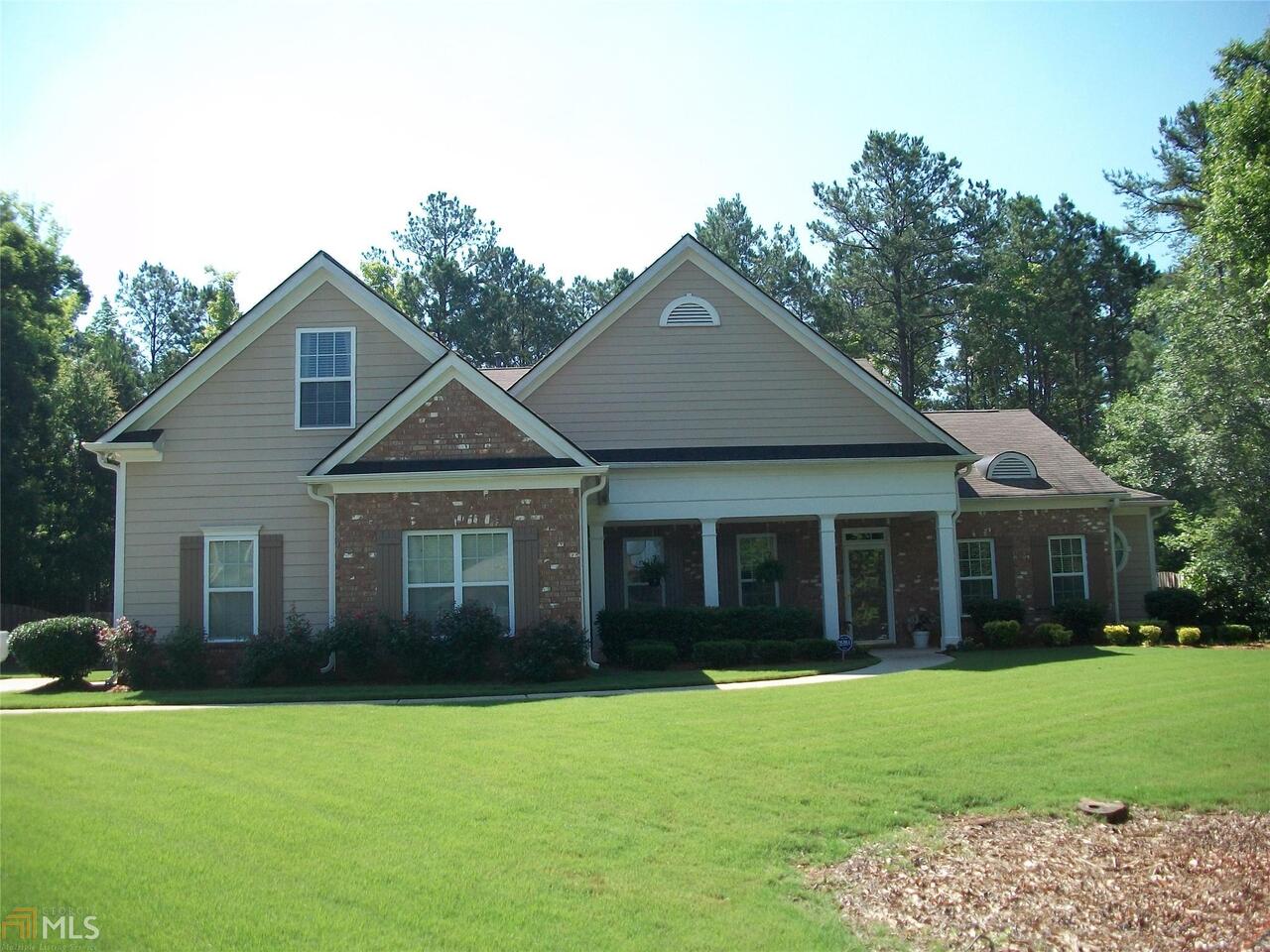 10 Colonial Court Senoia, GA 30276 - Photo 1 of 1