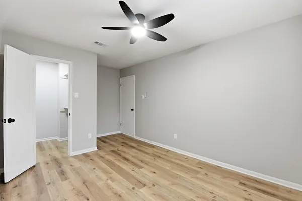 $270,000 | 1147 Country Pl Drive, Houston, TX 77079