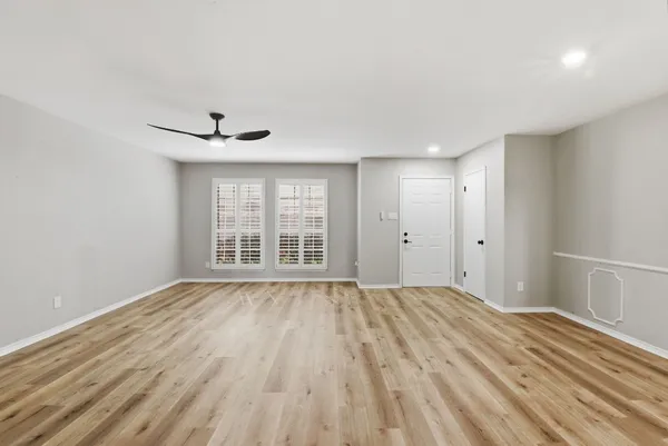 $270,000 | 1147 Country Pl Drive, Houston, TX 77079