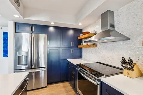 $1,225,000 | 3200 Gulf Boulevard, Unit 205, St. Pete Beach, FL 33706