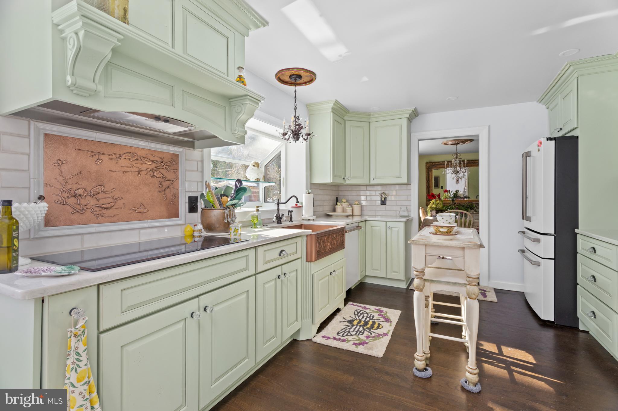 2031 Sylvan Park Road Burlington, NJ 08016 - Photo 18 of 45 Beautiful kitchen