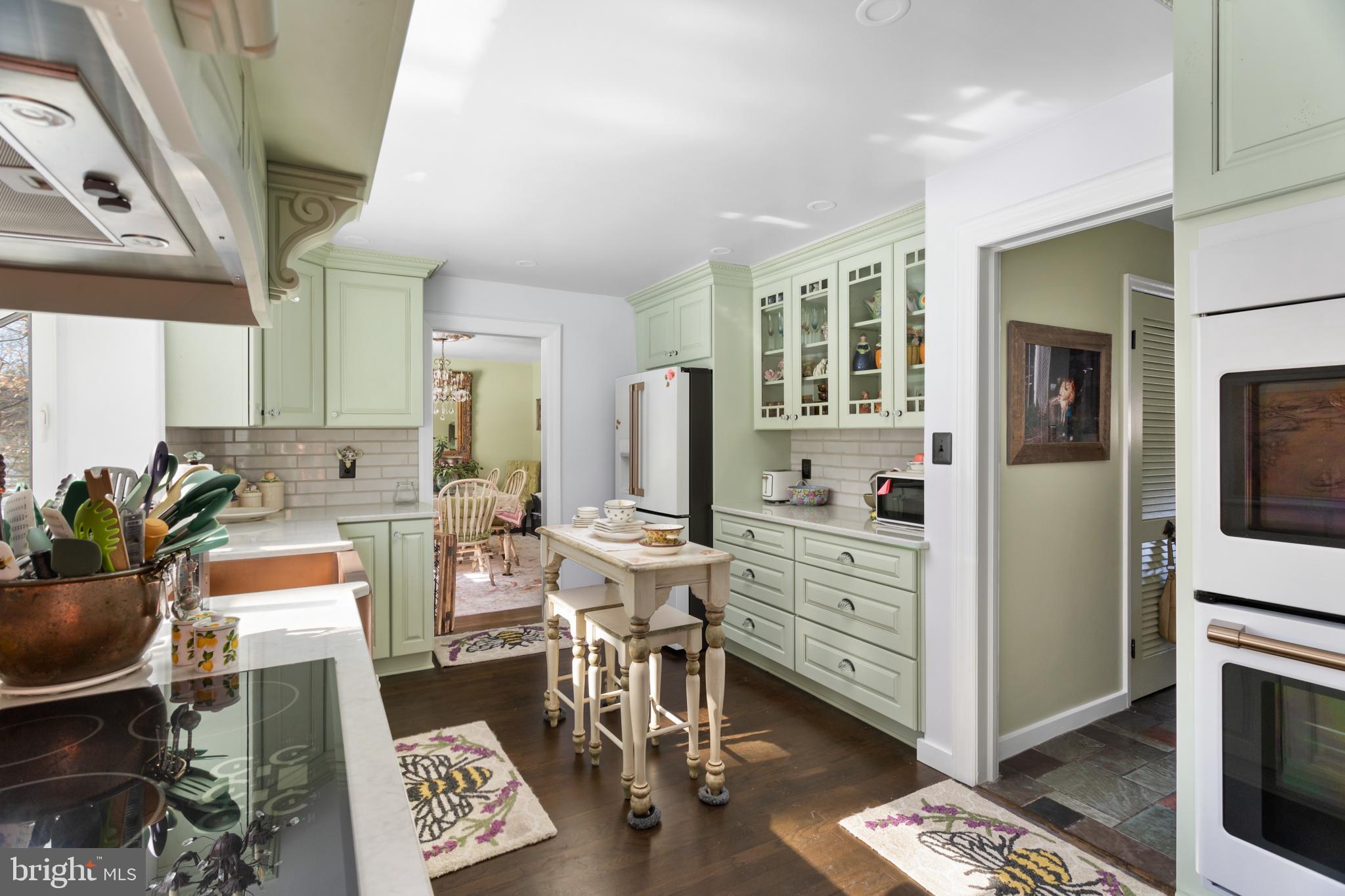 2031 Sylvan Park Road Burlington, NJ 08016 - Photo 10 of 45 Kitchen