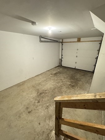 35 Standish Street Worcester, MA 01604 - Photo 10 of 11 Gallery Image 10