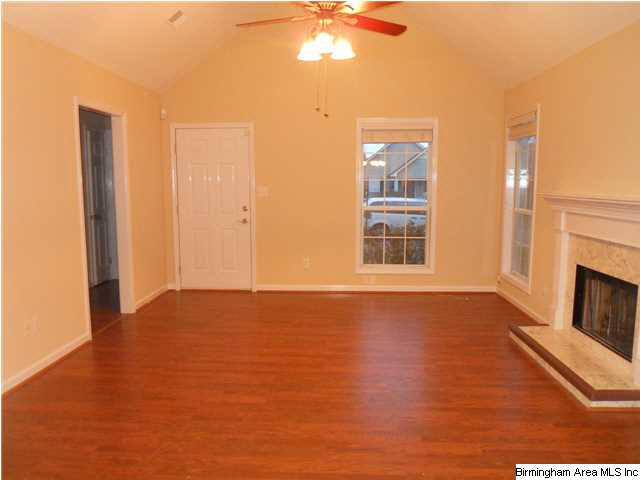 1008 Wyndham Lane Helena, AL 35080 - Photo 7 of 22
