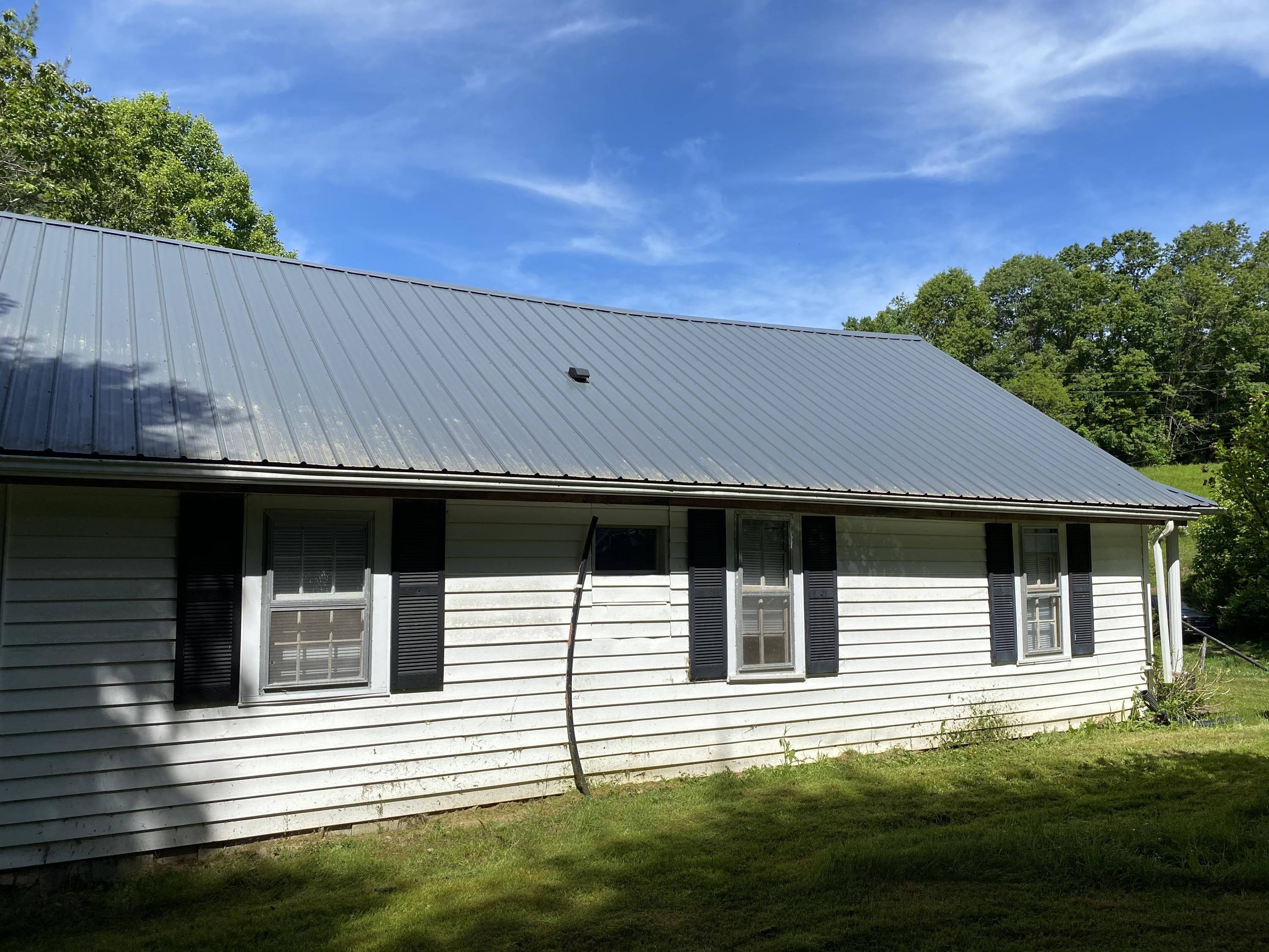 1240 Poga Road Butler, TN 37640 - Photo 11 of 29 2BC8A944-396C-47E1-9262-5B020BA572E5