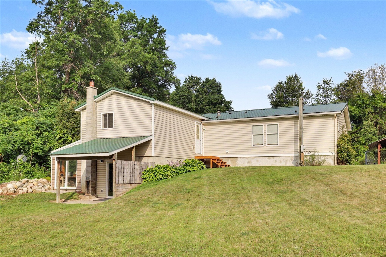 9752 Fuller Road Greenville, MI 48838 - Photo 22 of 26 Gallery Image 22