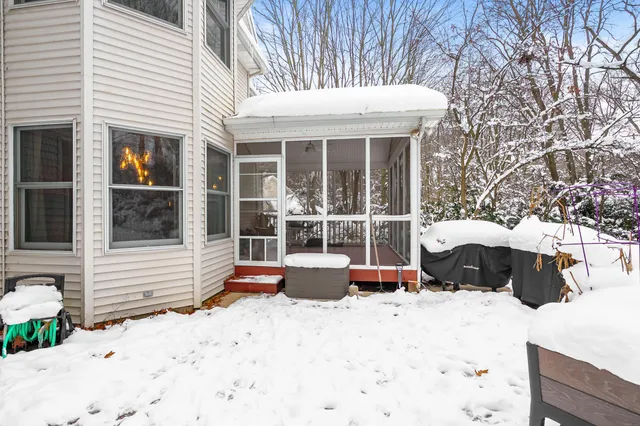 $550,000 | 6086 Taggers Trail, Richland, MI 49083