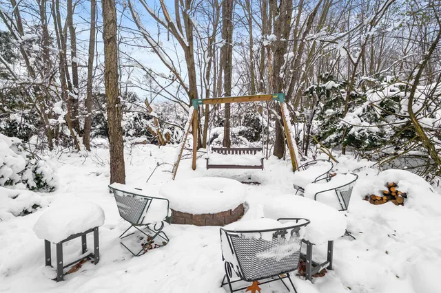 $550,000 | 6086 Taggers Trail, Richland, MI 49083