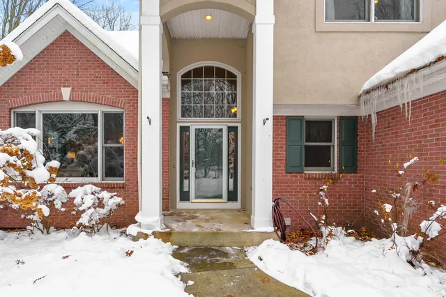 $550,000 | 6086 Taggers Trail, Richland, MI 49083